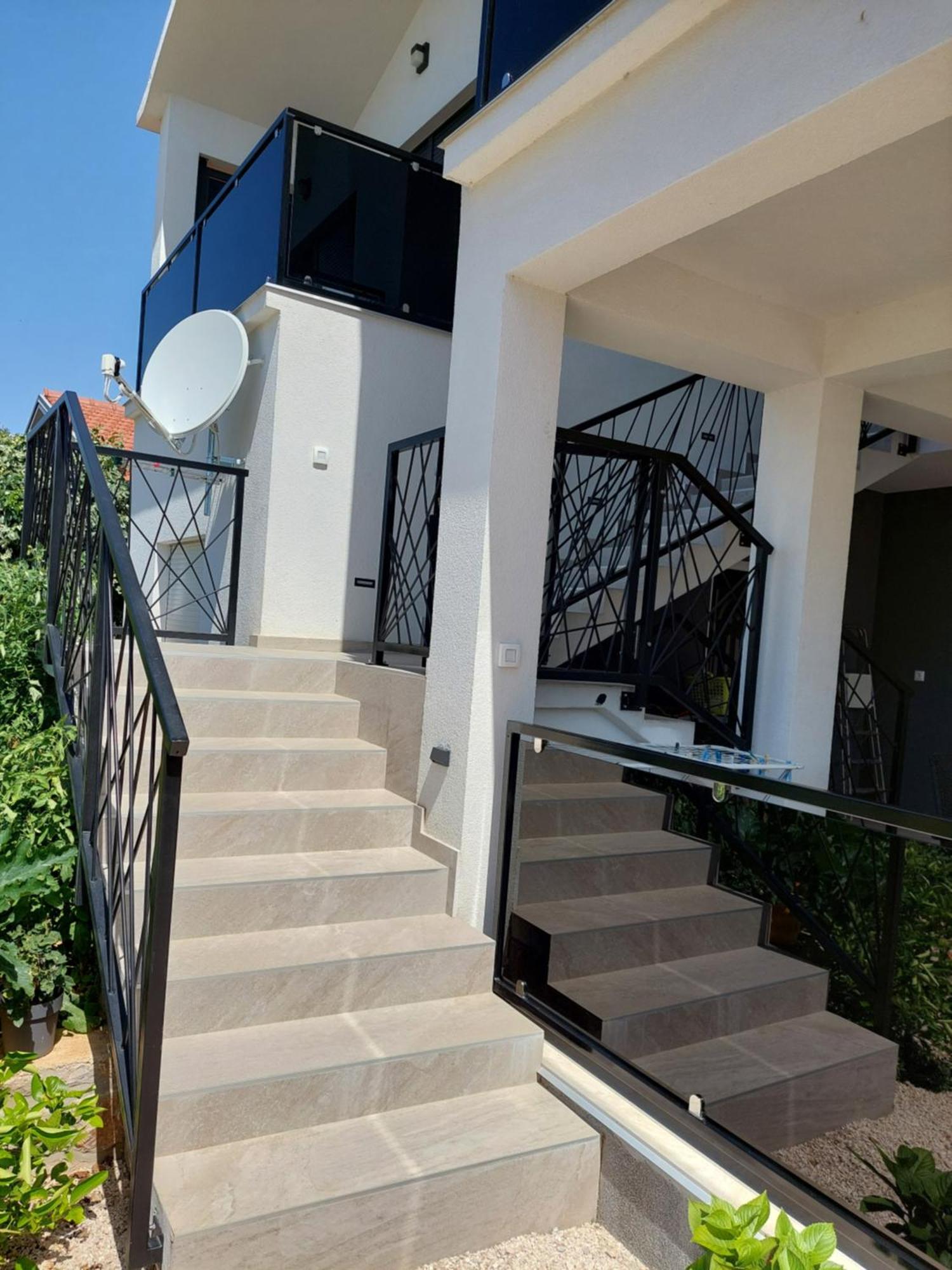 Apartmani Karla Paklenica Starigrad Paklenica Exterior foto