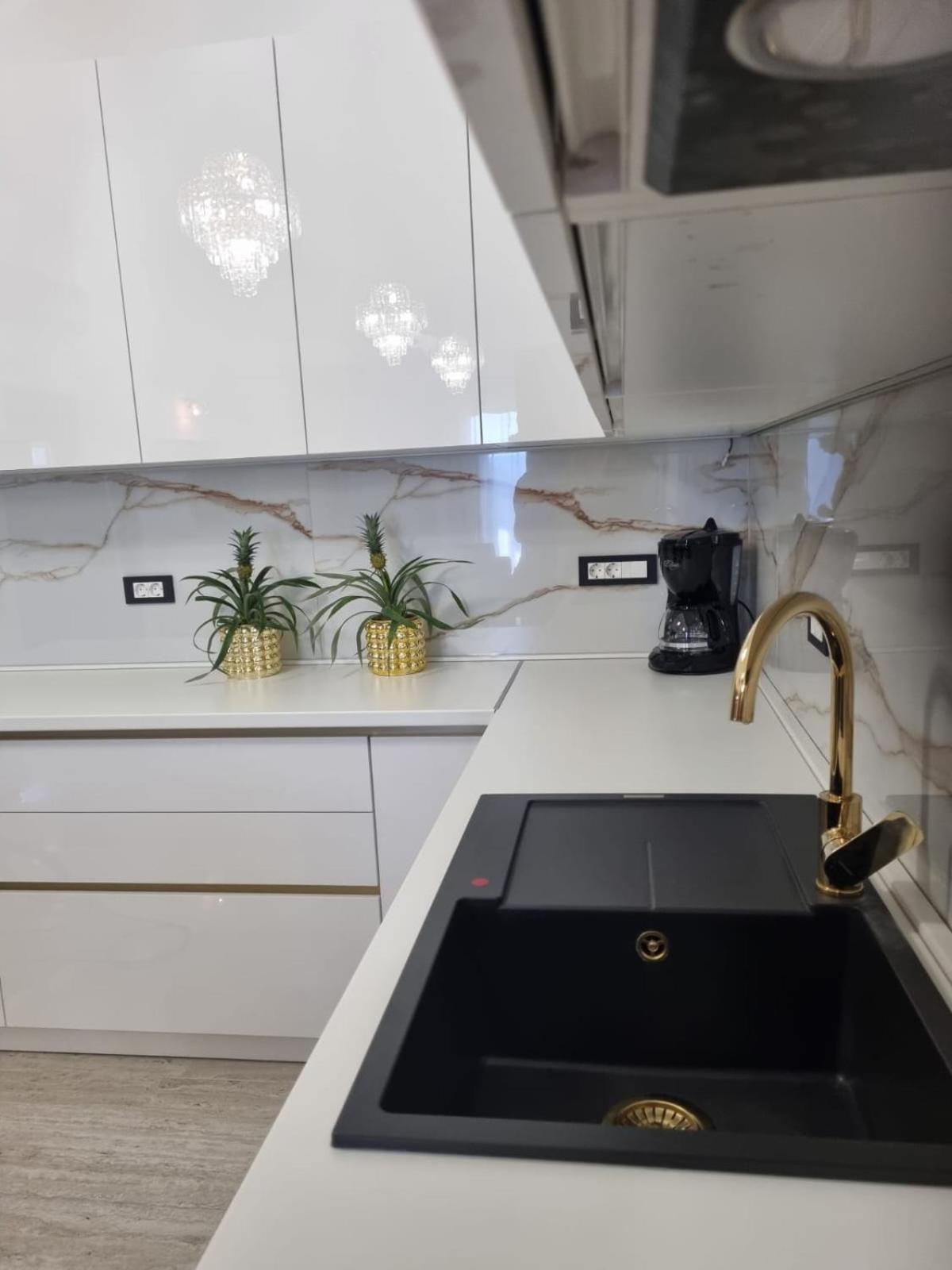 Apartmani Karla Paklenica Starigrad Paklenica Exterior foto